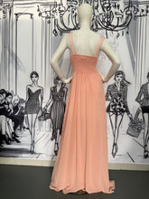 Carregar imagem no visualizador da galeria, Vestido Longo com Alças Decoradas