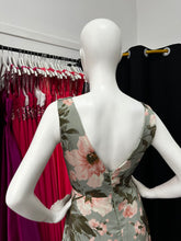 Carregar imagem no visualizador da galeria, Vestido longo