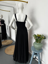 Carregar imagem no visualizador da galeria, Vestido longo preto