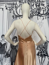 Carregar imagem no visualizador da galeria, Vestido longo