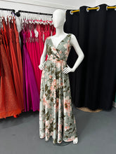 Carregar imagem no visualizador da galeria, Vestido longo