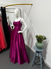 Carregar imagem no visualizador da galeria, Vestido longo