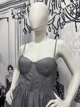 Carregar imagem no visualizador da galeria, Vestido Longo Prata com Brilho