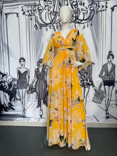 Carregar imagem no visualizador da galeria, Vestido longo amarelo floral
