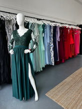 Carregar imagem no visualizador da galeria, Vestido longo Verde esmeralda