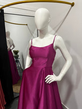 Carregar imagem no visualizador da galeria, Vestido longo