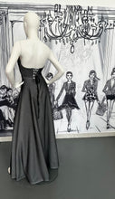 Carregar imagem no visualizador da galeria, Vestido longo com brilho