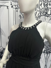 Carregar imagem no visualizador da galeria, Vestido curto preto